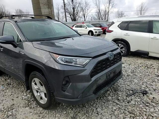2021 Toyota RAV 4 - Image 12
