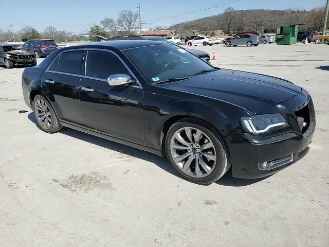 2011 Chrysler 300 - Image 11