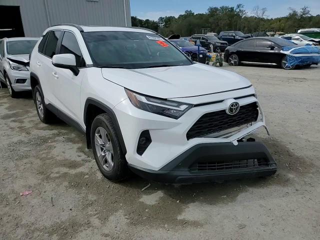 2024 Toyota RAV 4 - Image 14