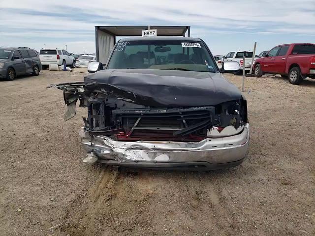 2002 GMC Sierra - Image 11