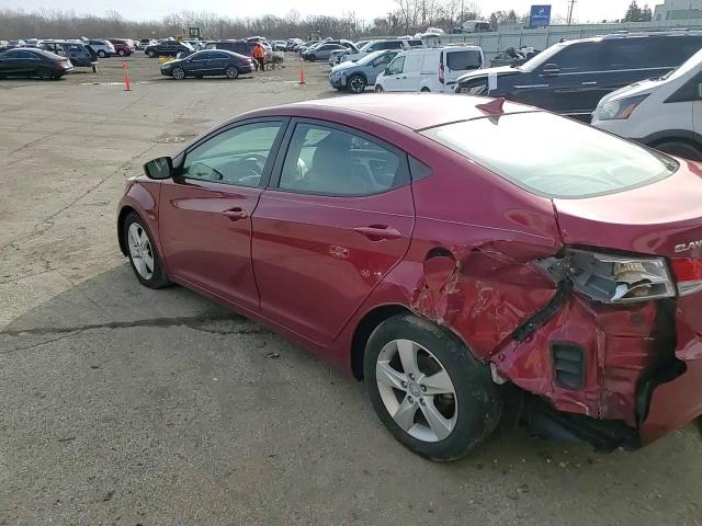 2013 Hyundai Elantra - Image 11