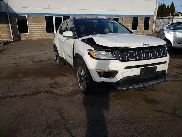 2018 Jeep Compass - Image 10