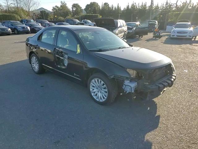 2012 Ford Fusion - Image 11