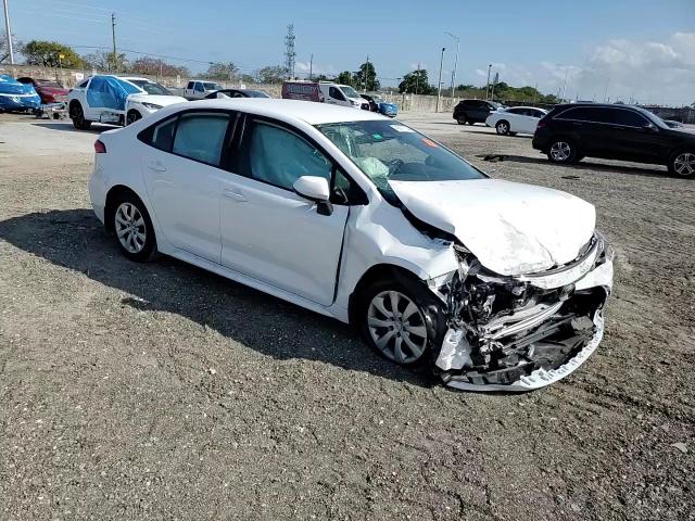 2024 Toyota Corolla - Image 11