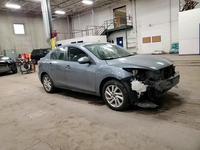 2013 Mazda 3 - Image 11