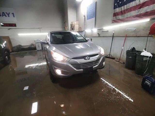 2013 Hyundai Tucson - Image 13