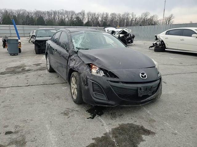 2011 Mazda 3 - Image 11