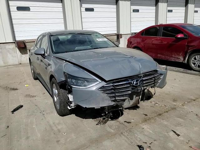 2021 Hyundai Sonata - Image 10