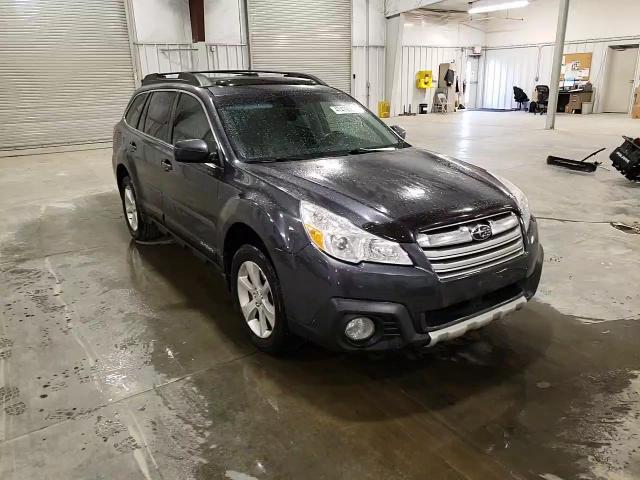 2013 Subaru Outback - Image 11
