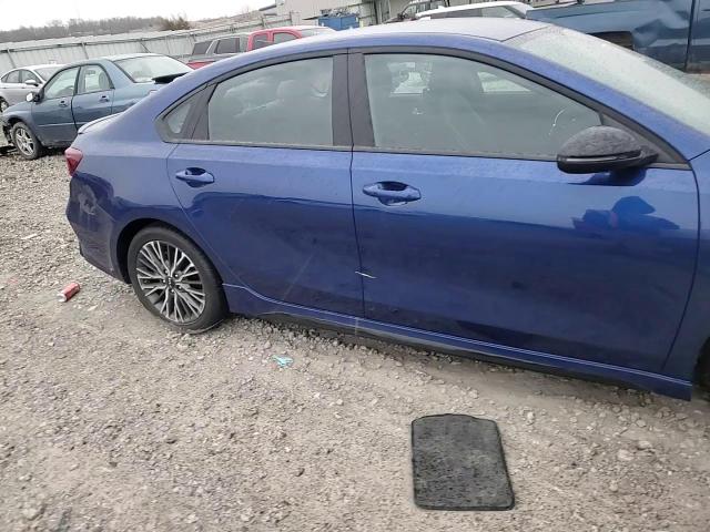 2024 Kia Forte - Image 10