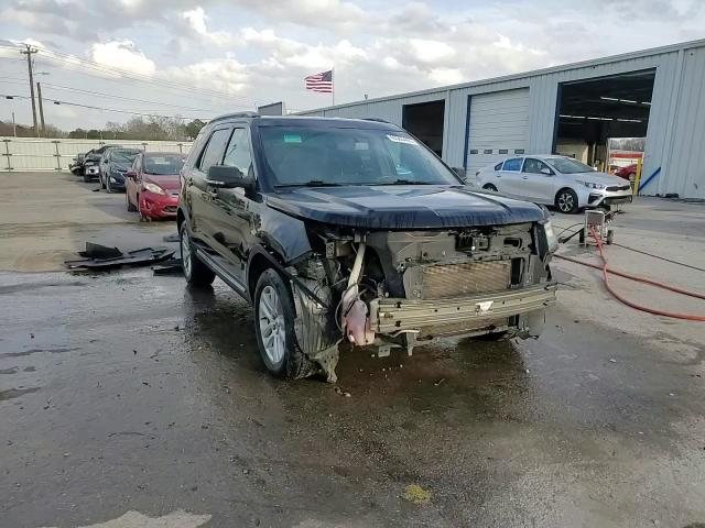2019 Ford Explorer - Image 15