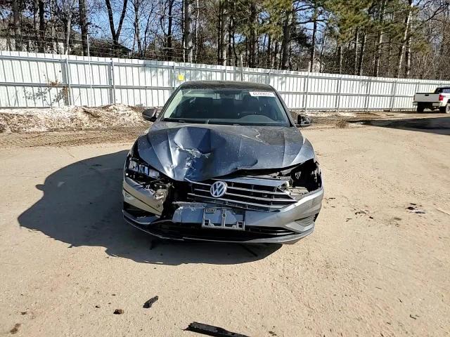 2019 Volkswagen Jetta - Image 11