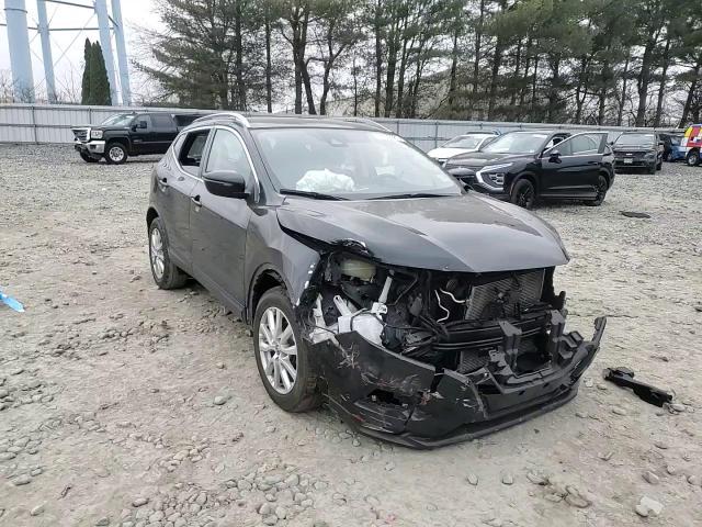 2021 Nissan Rogue - Image 11