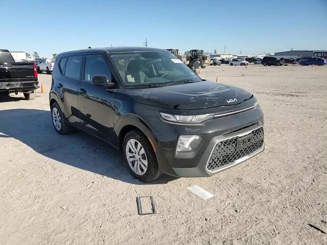 2022 Kia Soul - Image 10