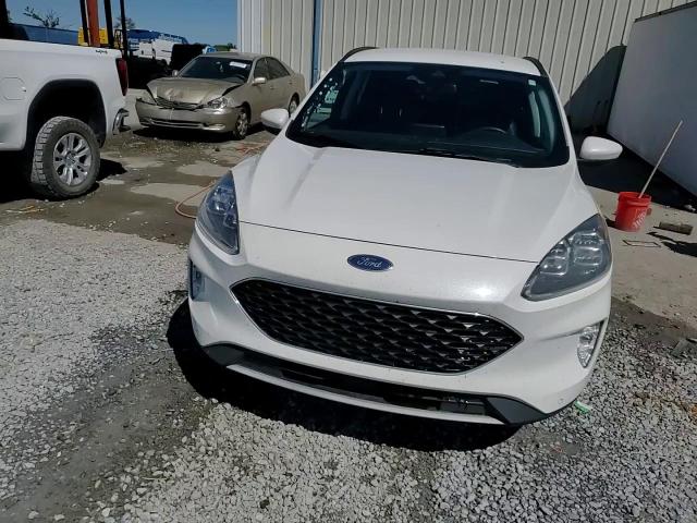 2021 Ford Escape - Image 15