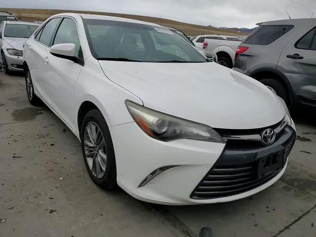 2015 Toyota Camry - Image 10