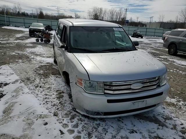 2012 Ford Flex - Image 12