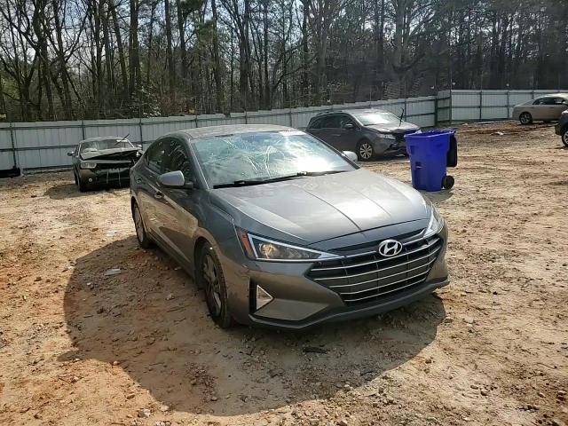 2020 Hyundai Elantra - Image 11
