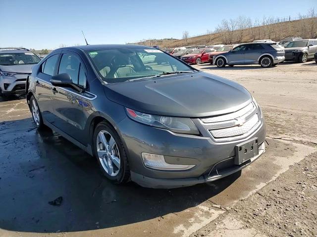 2012 Chevrolet Volt - Image 15