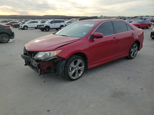 2012 Toyota Camry - Image 10
