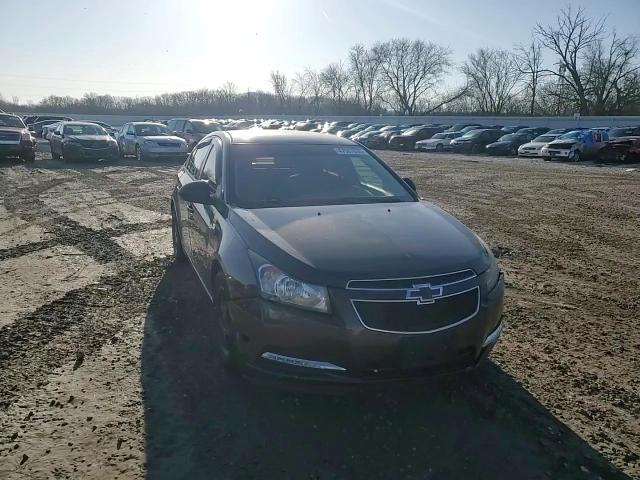 2014 Chevrolet Cruze - Image 13