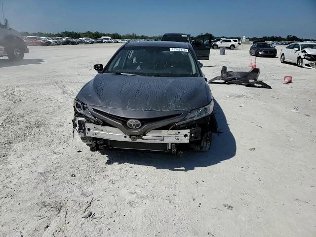 2019 Toyota Camry - Image 11