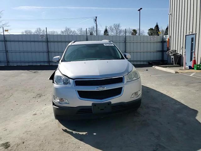 2009 Chevrolet Traverse - Image 11