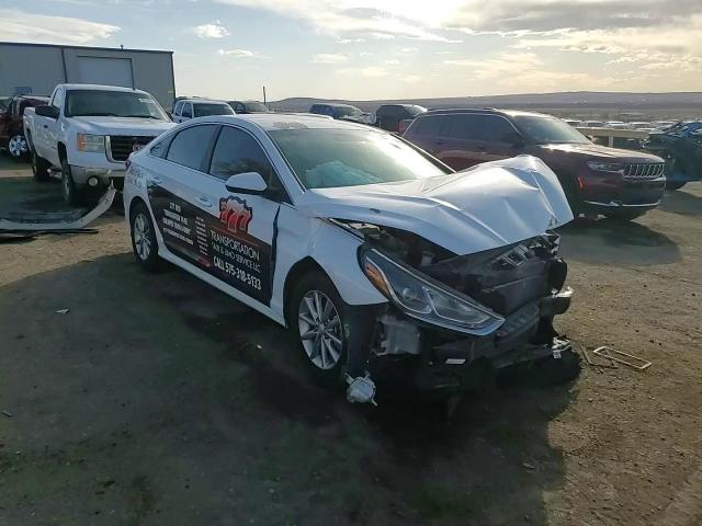 2018 Hyundai Sonata - Image 14