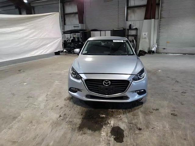 2017 Mazda 3 - Image 11