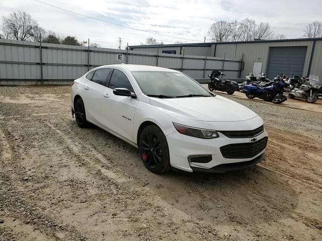 2018 Chevrolet Malibu - Image 11
