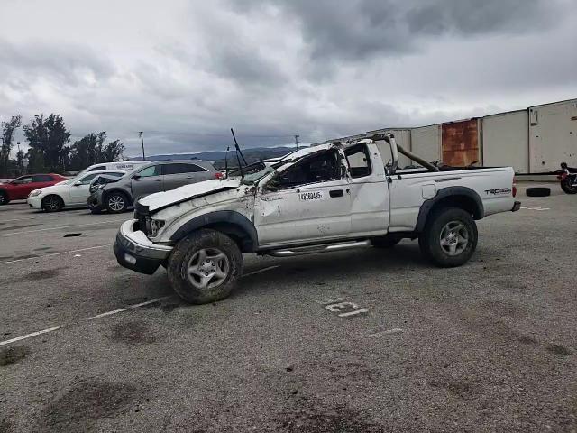 2003 Toyota Tacoma - Image 10
