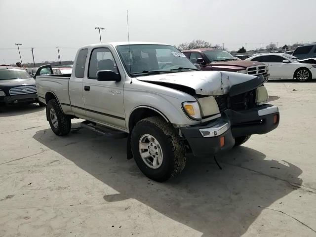2000 Toyota Tacoma - Image 11