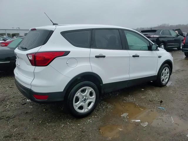 2019 Ford Escape - Image 15