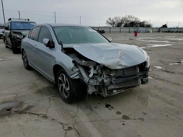 2017 Honda Accord - Image 11
