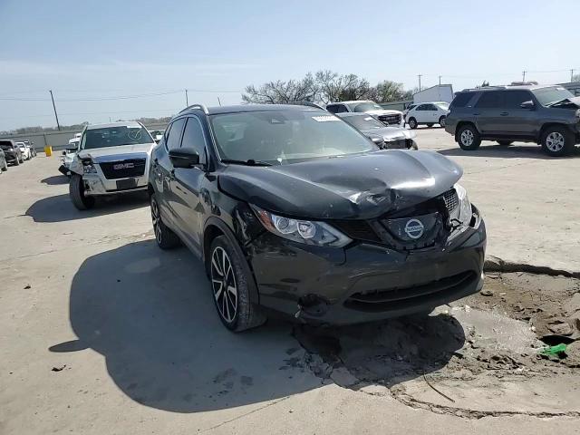 2019 Nissan Rogue - Image 11