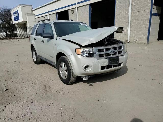 2008 Ford Escape - Image 12