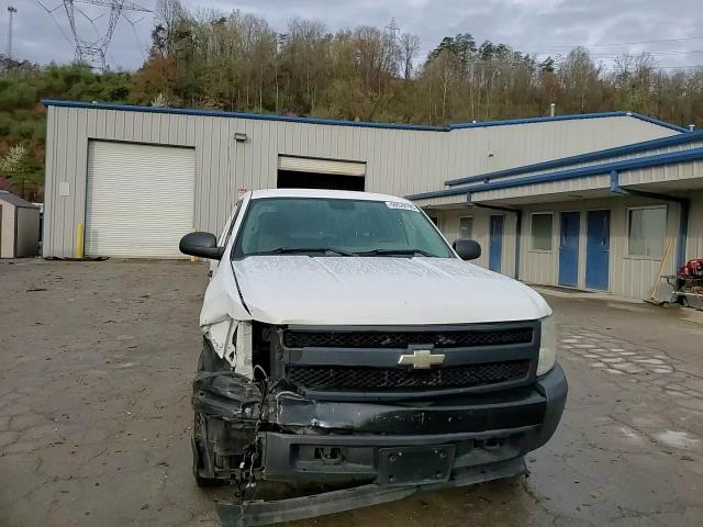 2008 Chevrolet Silverado C1500 VIN: 1GCEC19038Z252094 Lot: 53548585