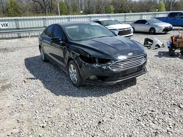 2017 Ford Fusion - Image 10