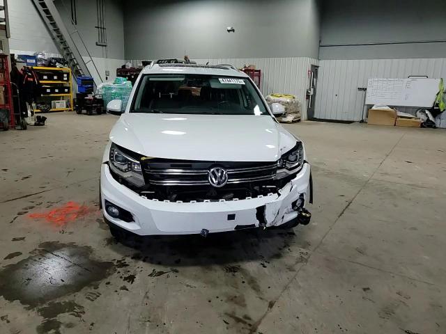 2016 Volkswagen Tiguan - Image 10