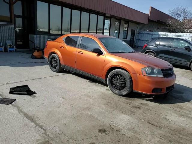 2011 Dodge Avenger - Image 10