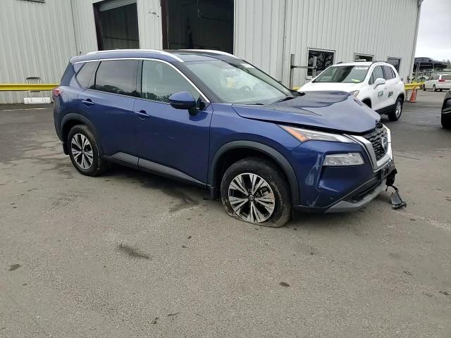 2021 Nissan Rogue - Image 11