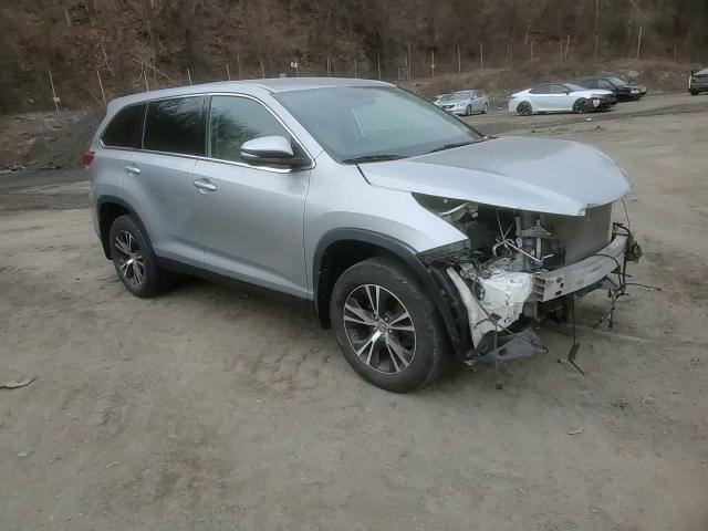 2019 Toyota Highlander - Image 15