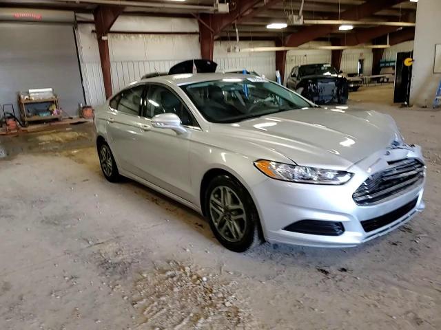 2014 Ford Fusion - Image 13
