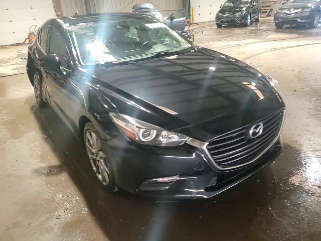 2018 Mazda 3 - Image 10