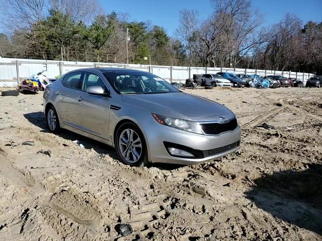 2011 Kia Optima - Image 10