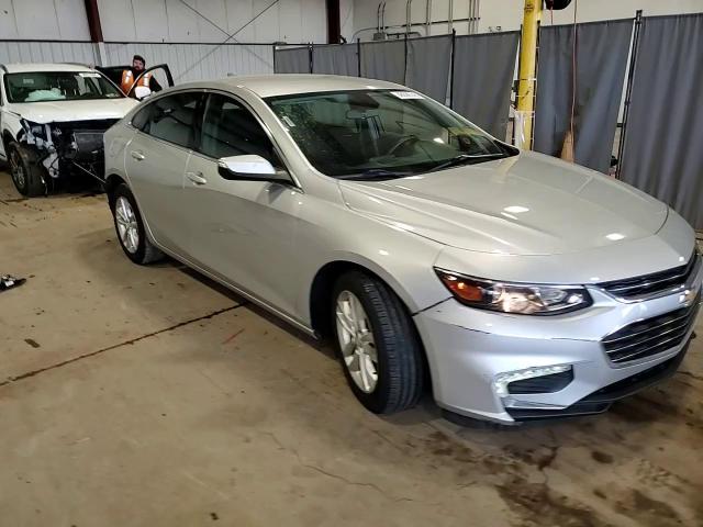 2016 Chevrolet Malibu - Image 14