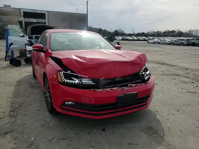 2016 Volkswagen Jetta - Image 11