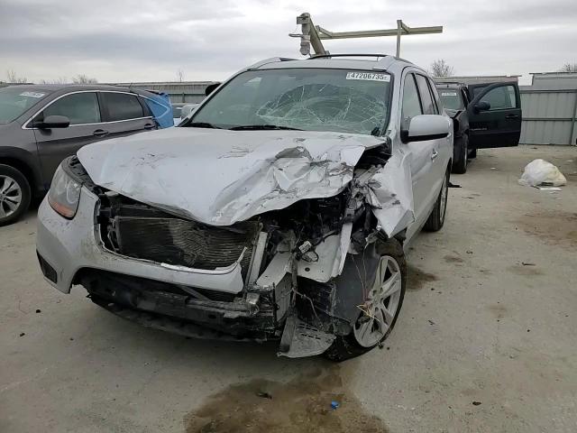 2011 Hyundai Santa Fe - Image 11