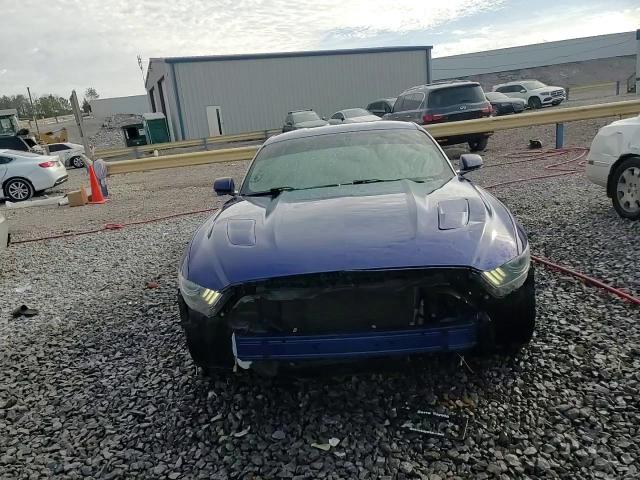 2016 Ford Mustang - Image 13