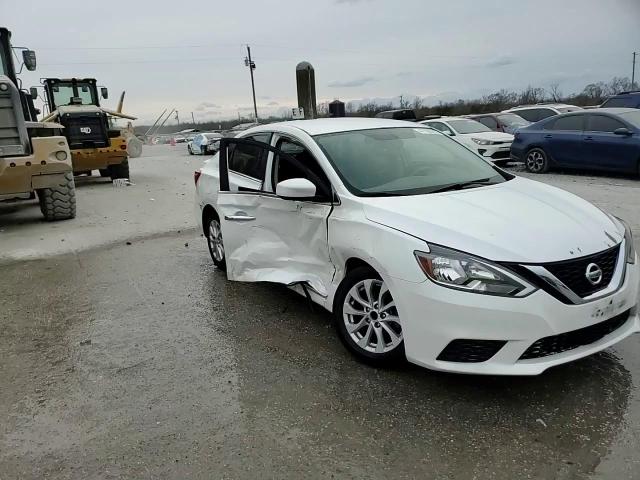 2019 Nissan Sentra - Image 13